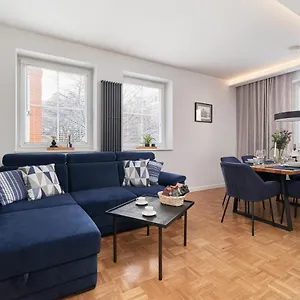 In The Heart Of By Renters Prestige Wrocław
